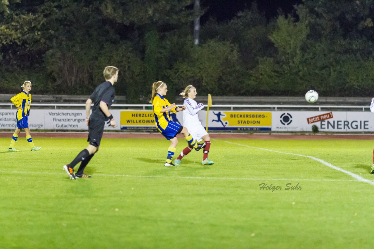 Bild 222 - B-Juniorinnen SV Henstedt-Ulzburg - Holstein Kiel : Ergebnis: 0:12